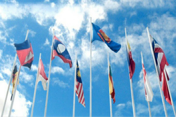ASEAN Has Central Role in East Asia Diplomacy